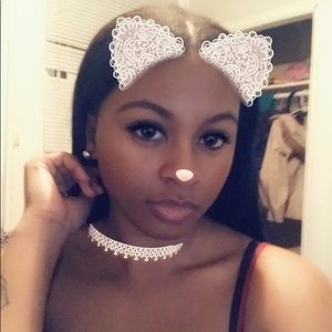 Meet your Posher, Yvonne